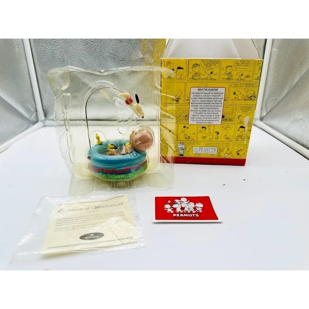 Rare Hallmark Peanuts Gallery Great Times Charlie Brown Snoopy Figurine Box COA